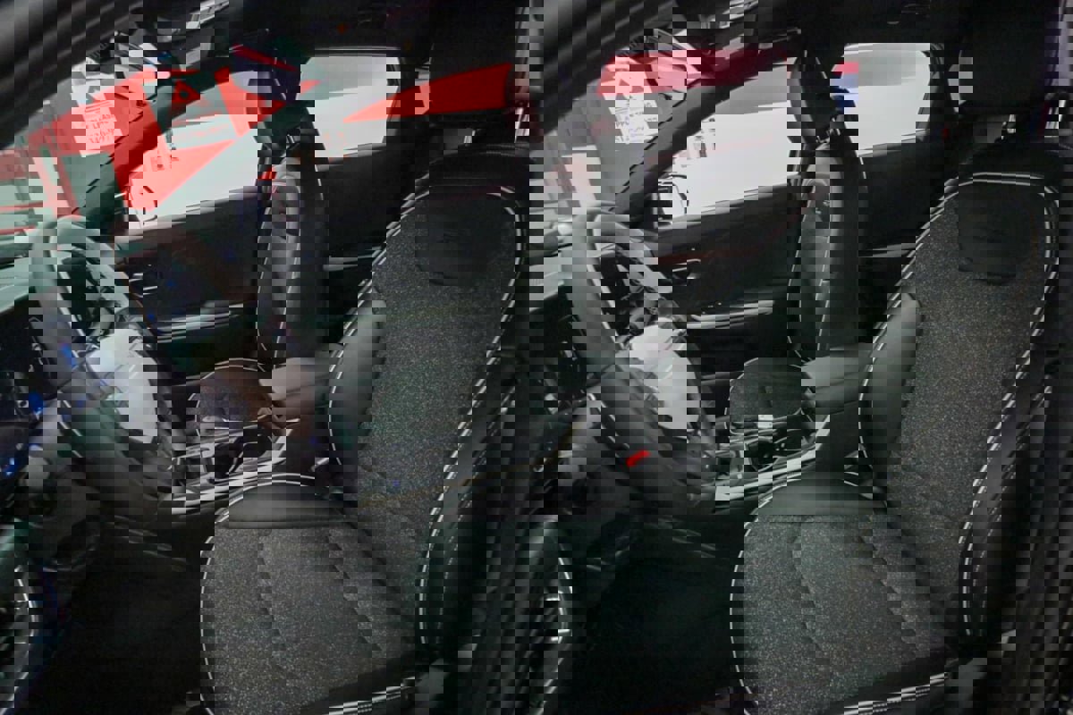 Used 2025 Kia K4 GT-Line image 24