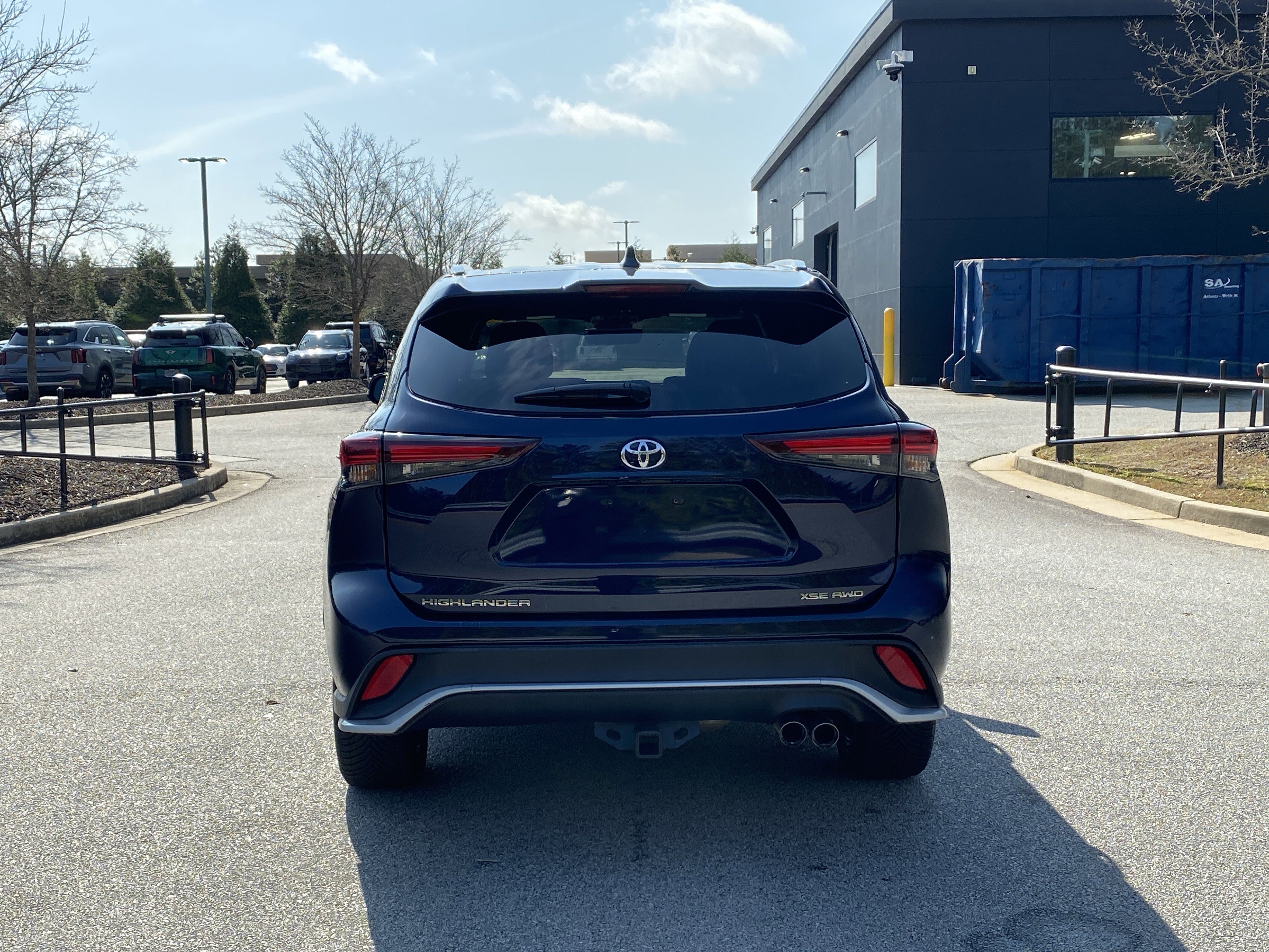 Used 2024 Toyota Highlander XSE image 17