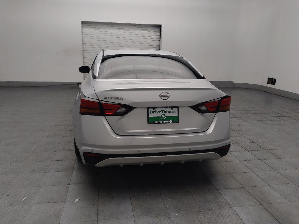 Used 2024 Nissan Altima 2.5 S FWD image 6