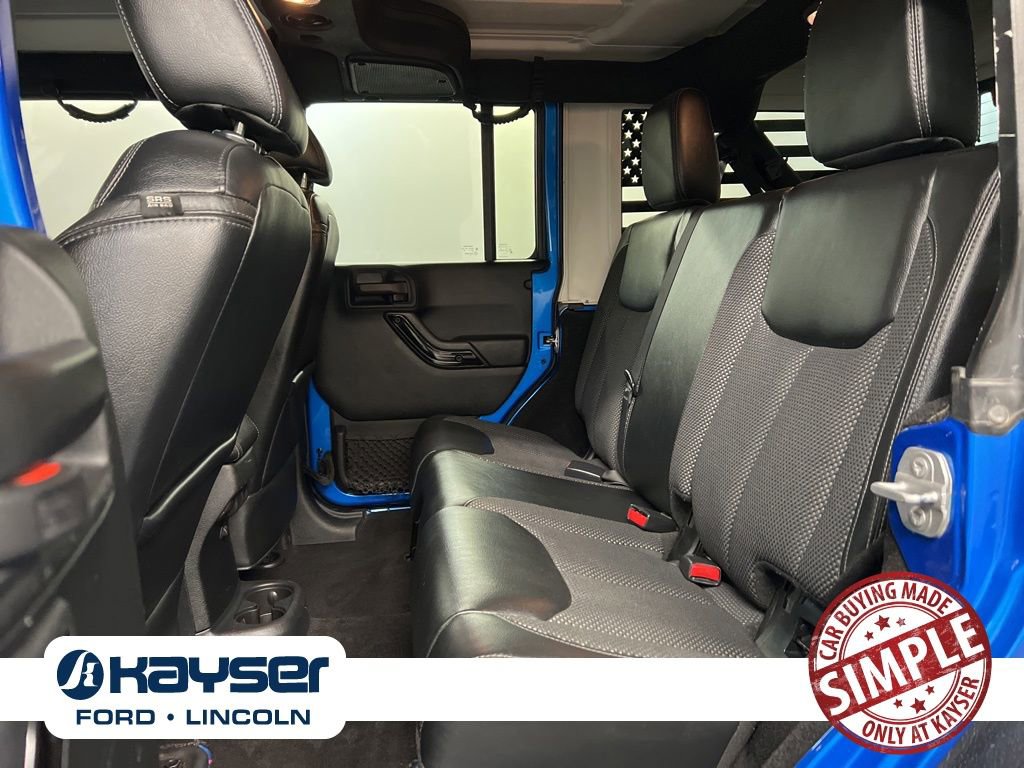Used 2016 Jeep Wrangler Unlimited Sahara image 23