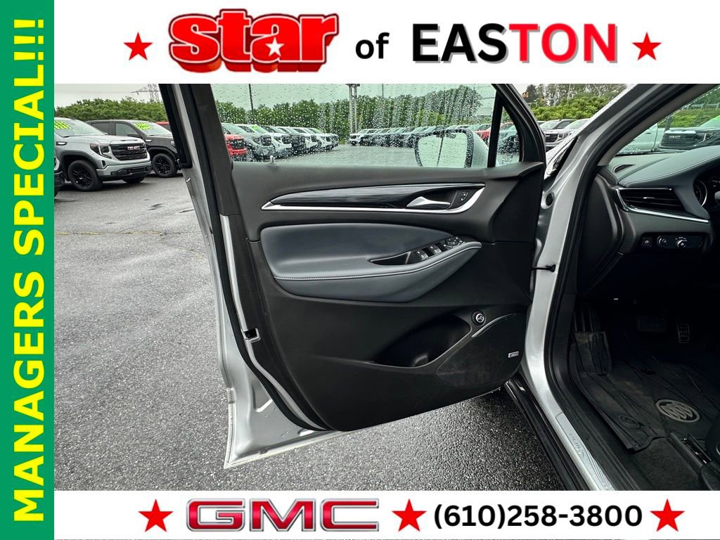 Used 2021 Buick Enclave Essence w/ Sound and Sites Package image 19