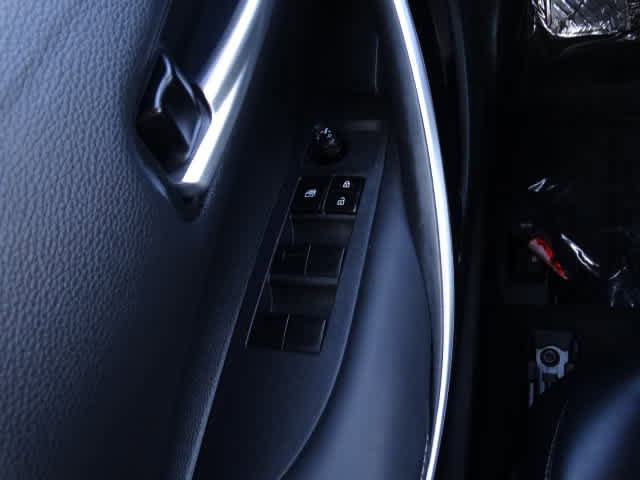Used 2021 Toyota Corolla XLE image 39