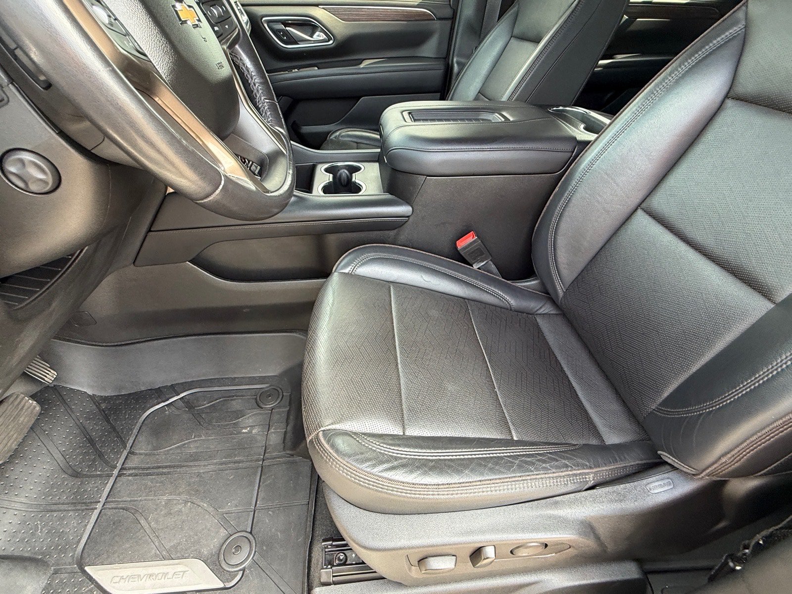 Used 2021 Chevrolet Tahoe High Country AWD/4WD image 13