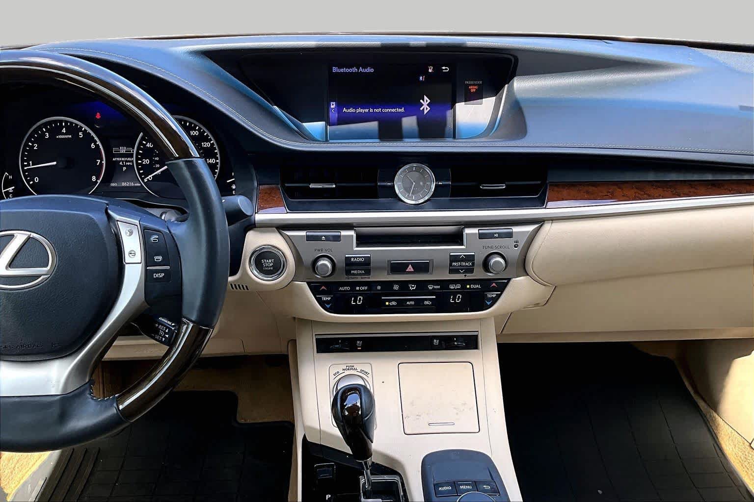 Used 2015 Lexus ES 350 w/ Premium Package FWD image 7