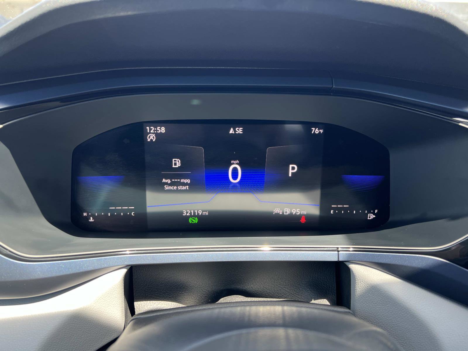 Certified 2023 Volkswagen Taos SE FWD image 11