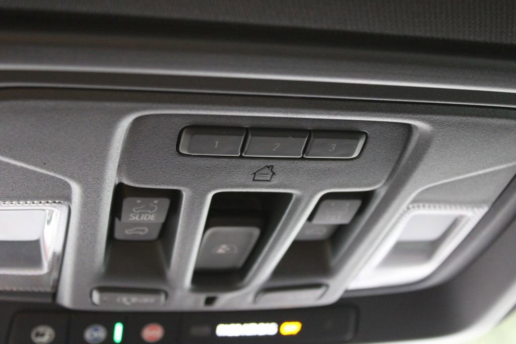 Used 2024 GMC Sierra 2500 AT4 w/ AT4 Premium Plus Package image 31