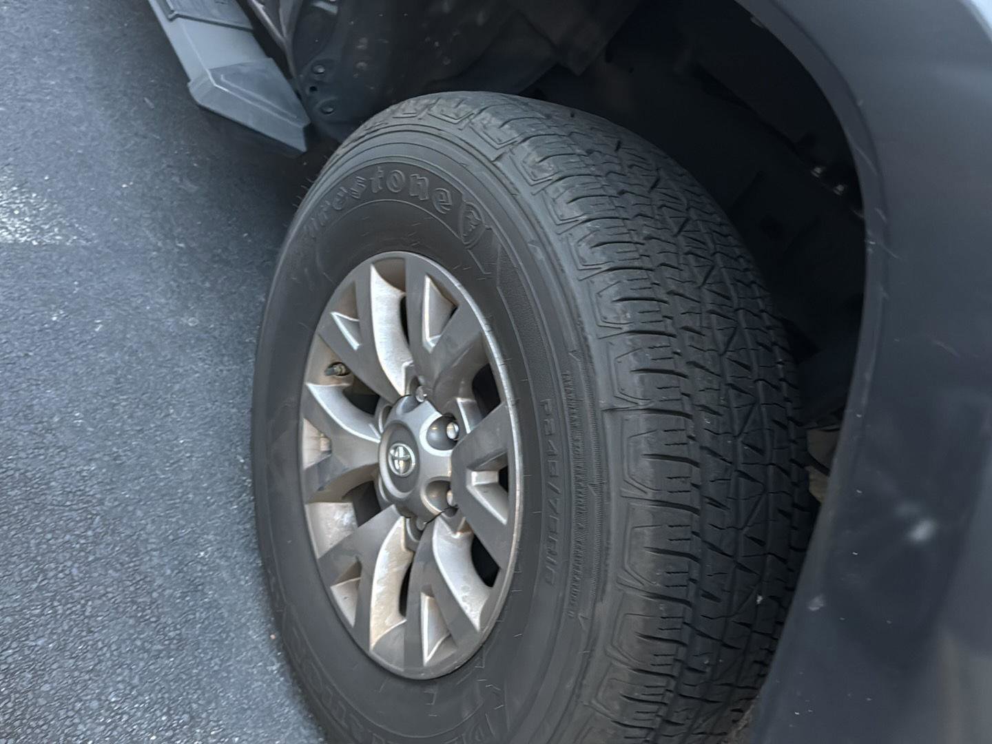 Used 2018 Toyota Tacoma SR5 image 10