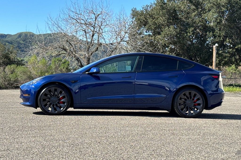 Used 2023 Tesla Model 3 Performance image 7
