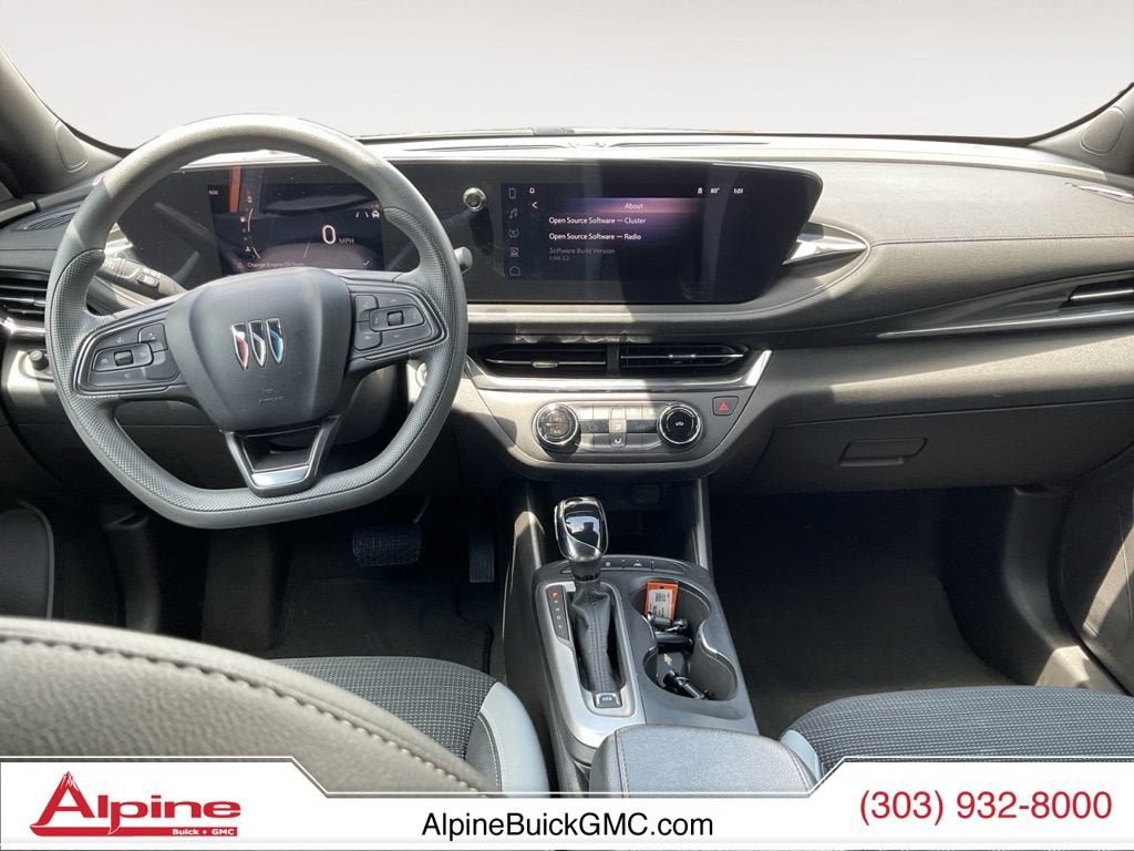 Used 2025 Buick Envista Preferred FWD image 10