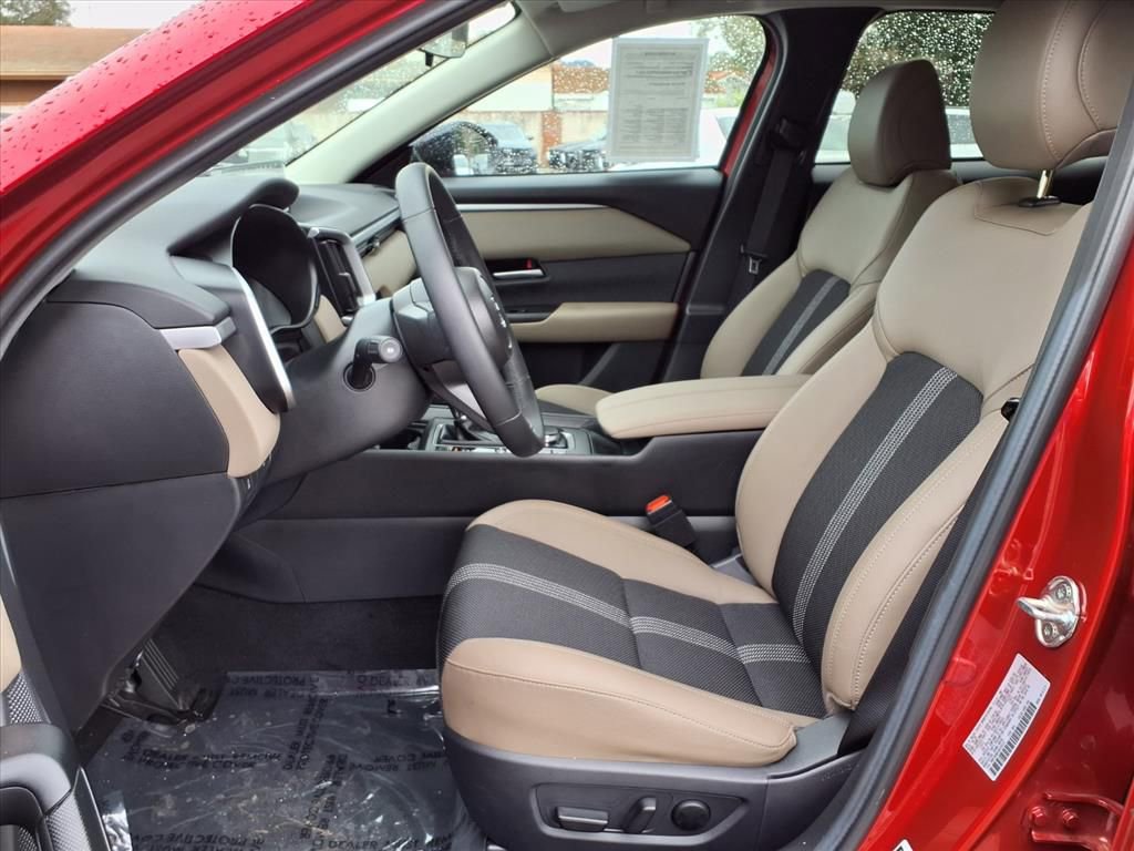 Certified 2025 MAZDA CX-50 AWD 2.5 S w/ Weather Package image 15