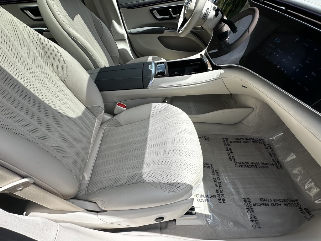 Certified 2023 Mercedes-Benz EQS 580 4MATIC Sedan image 15