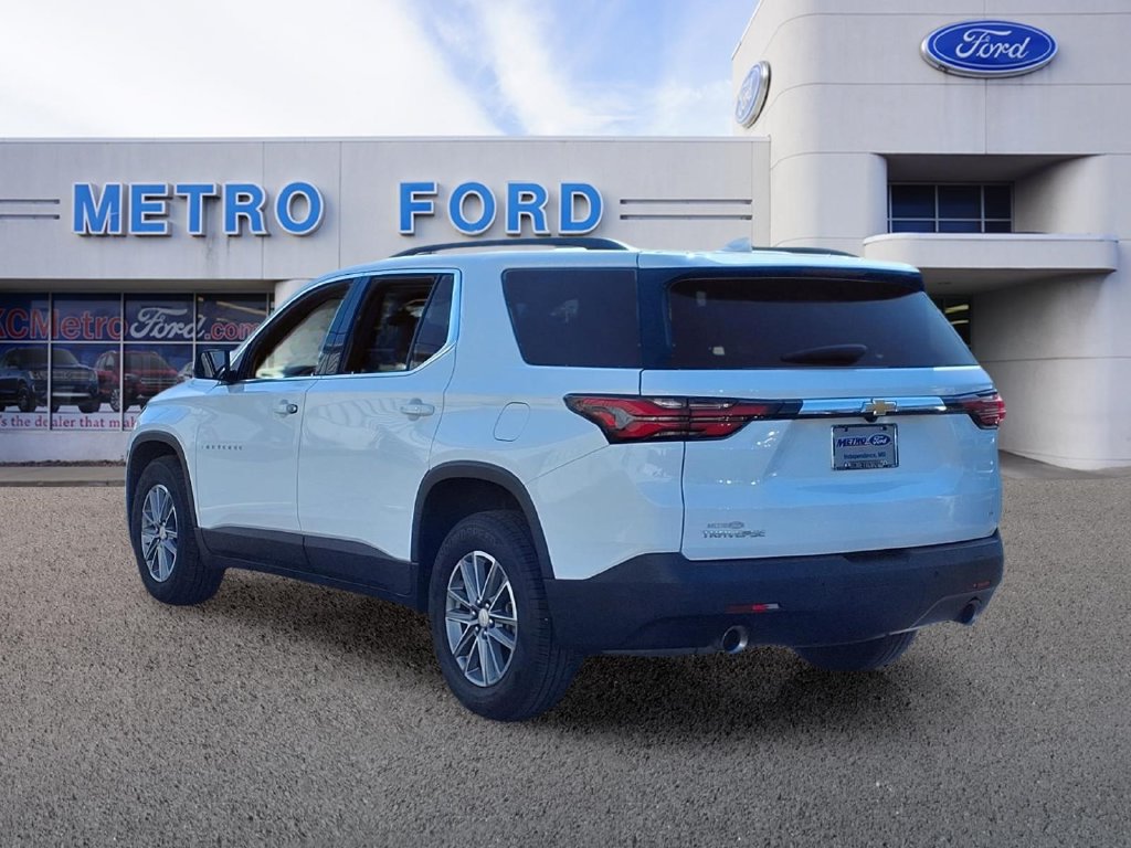 Used 2023 Chevrolet Traverse LT AWD/4WD image 5