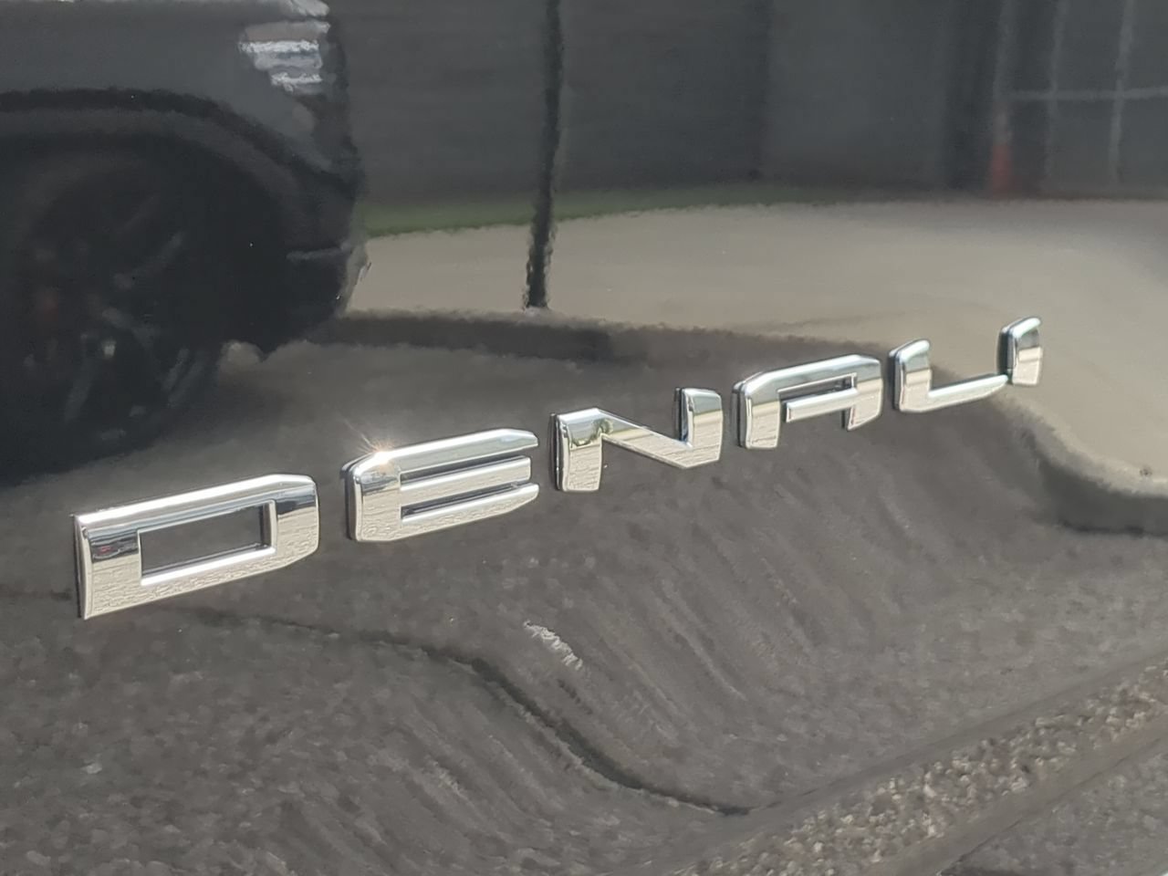 New 2026 GMC Yukon XL Denali w/ Denali Reserve Package AWD/4WD image 33