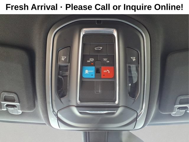 Used 2023 Jeep Grand Cherokee Altitude AWD/4WD image 20