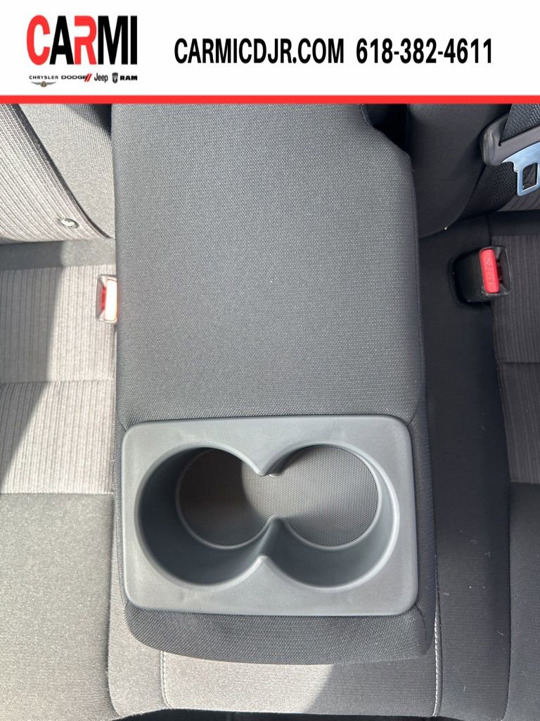 Used 2022 Nissan Sentra SV image 32