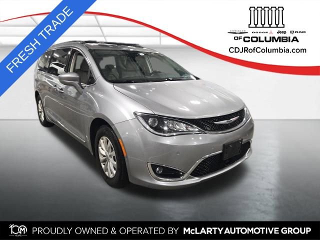 Used 2019 Chrysler Pacifica Touring-L w/ Advanced Safetytec Group FWD 360° Tour