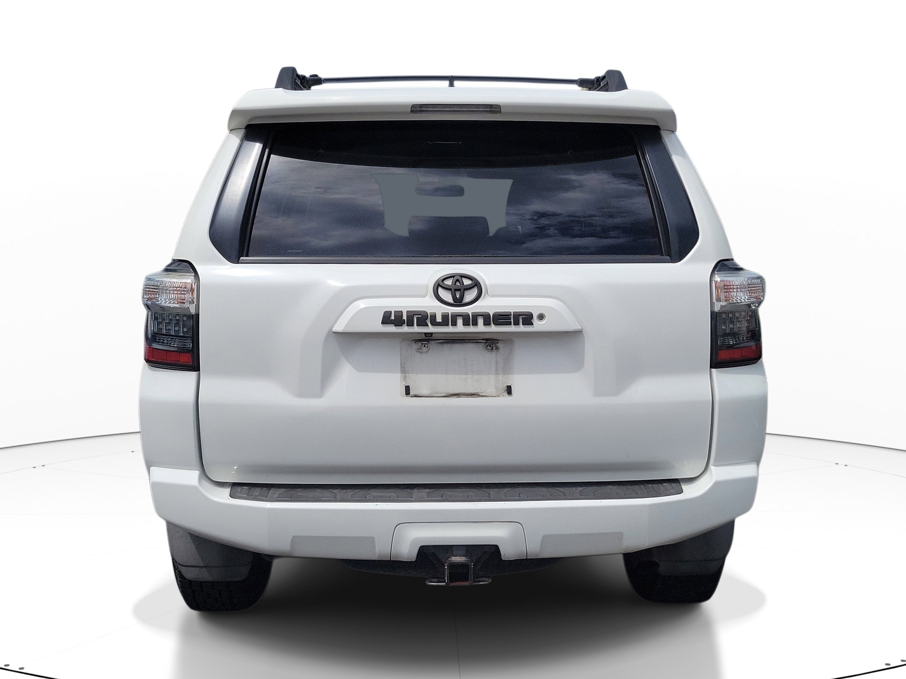 Used 2014 Toyota 4Runner SR5 image 9