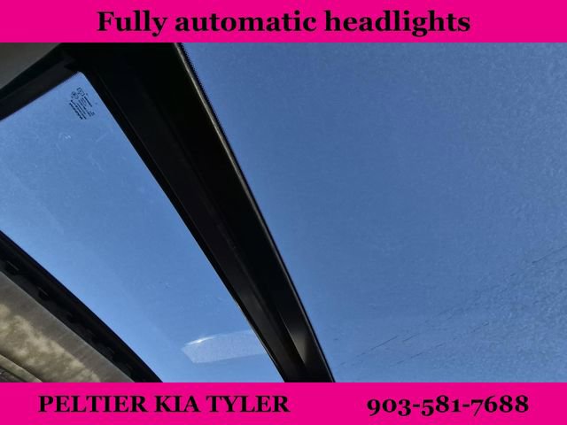 Used 2018 Nissan Rogue SV w/ Sun & Sound Touring Package image 29