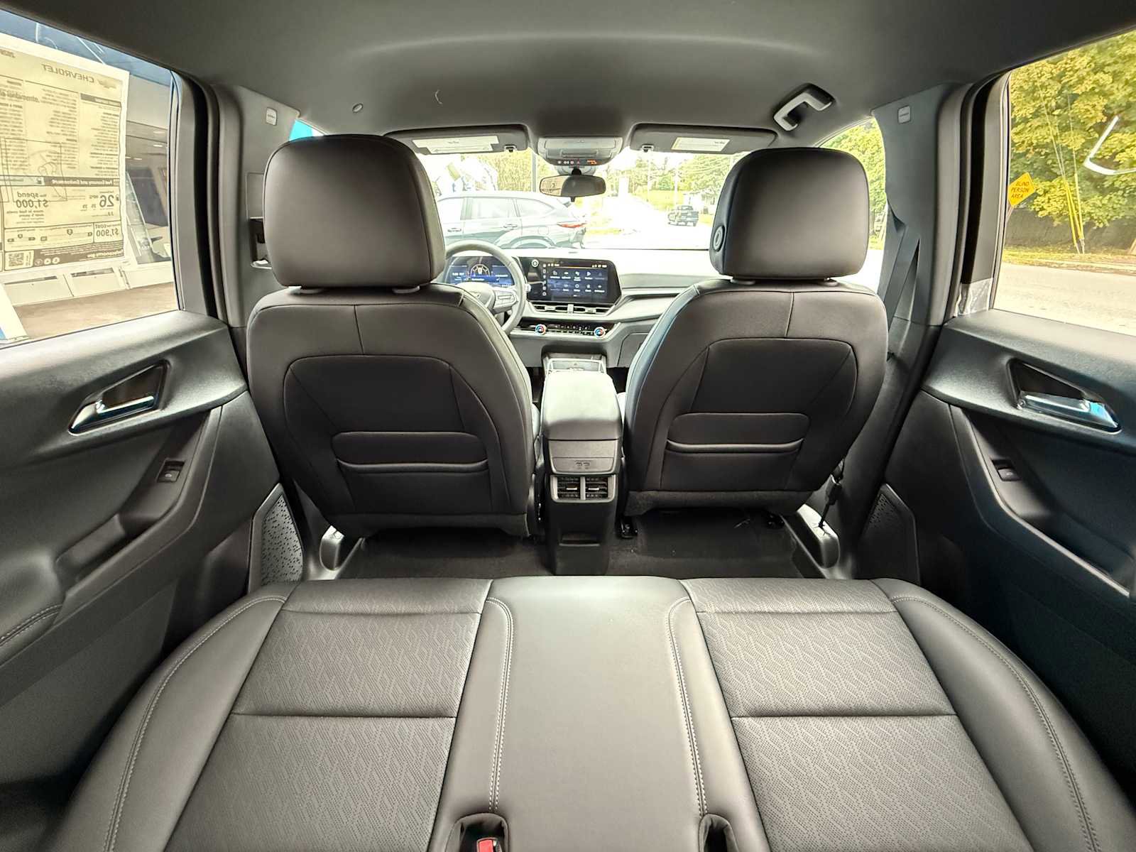 New 2026 Chevrolet Equinox LT w/ Convenience Package II image 29