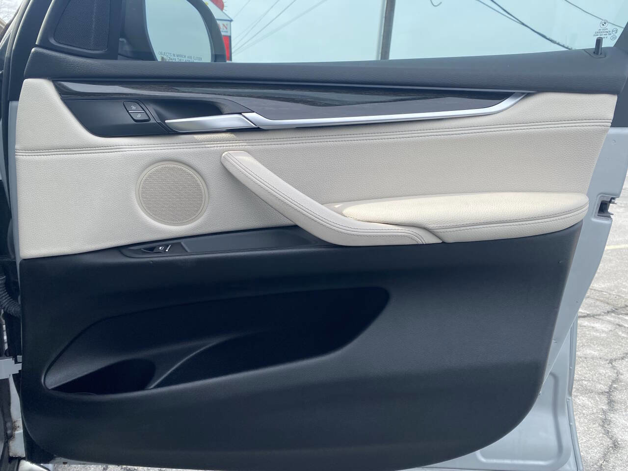 Used 2015 BMW X5 xDrive35i image 16