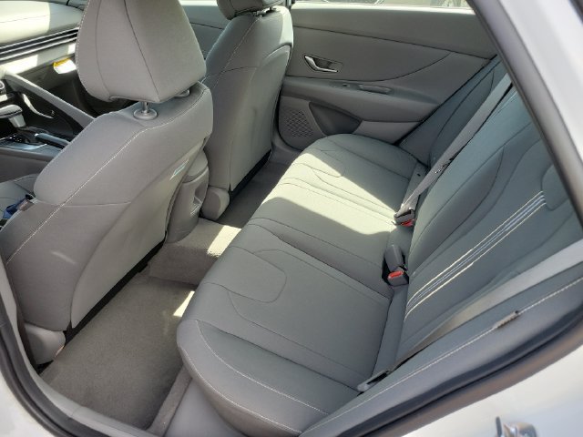 New 2026 Hyundai Elantra Sport FWD image 20
