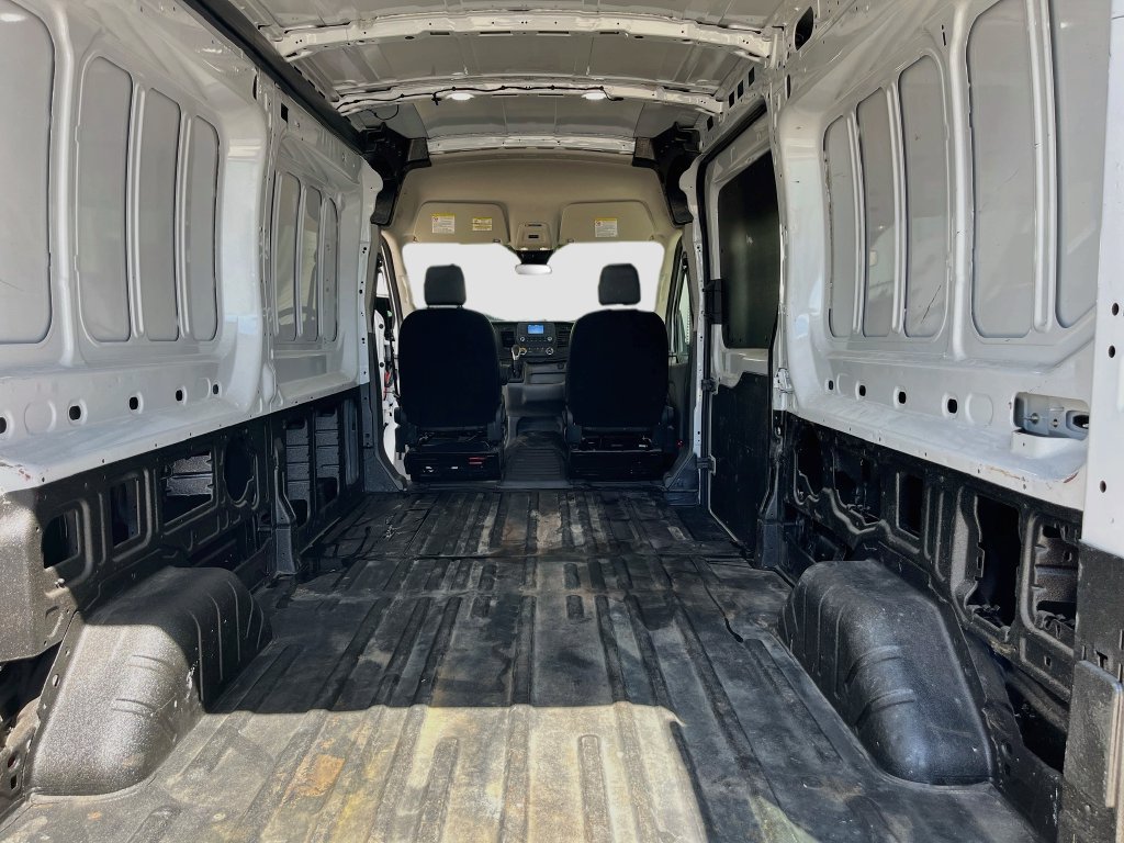 Used 2024 Ford Transit 250 148 Medium Roof RWD image 23
