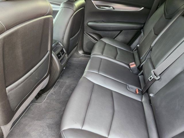 Used 2023 Cadillac XT5 Luxury image 30
