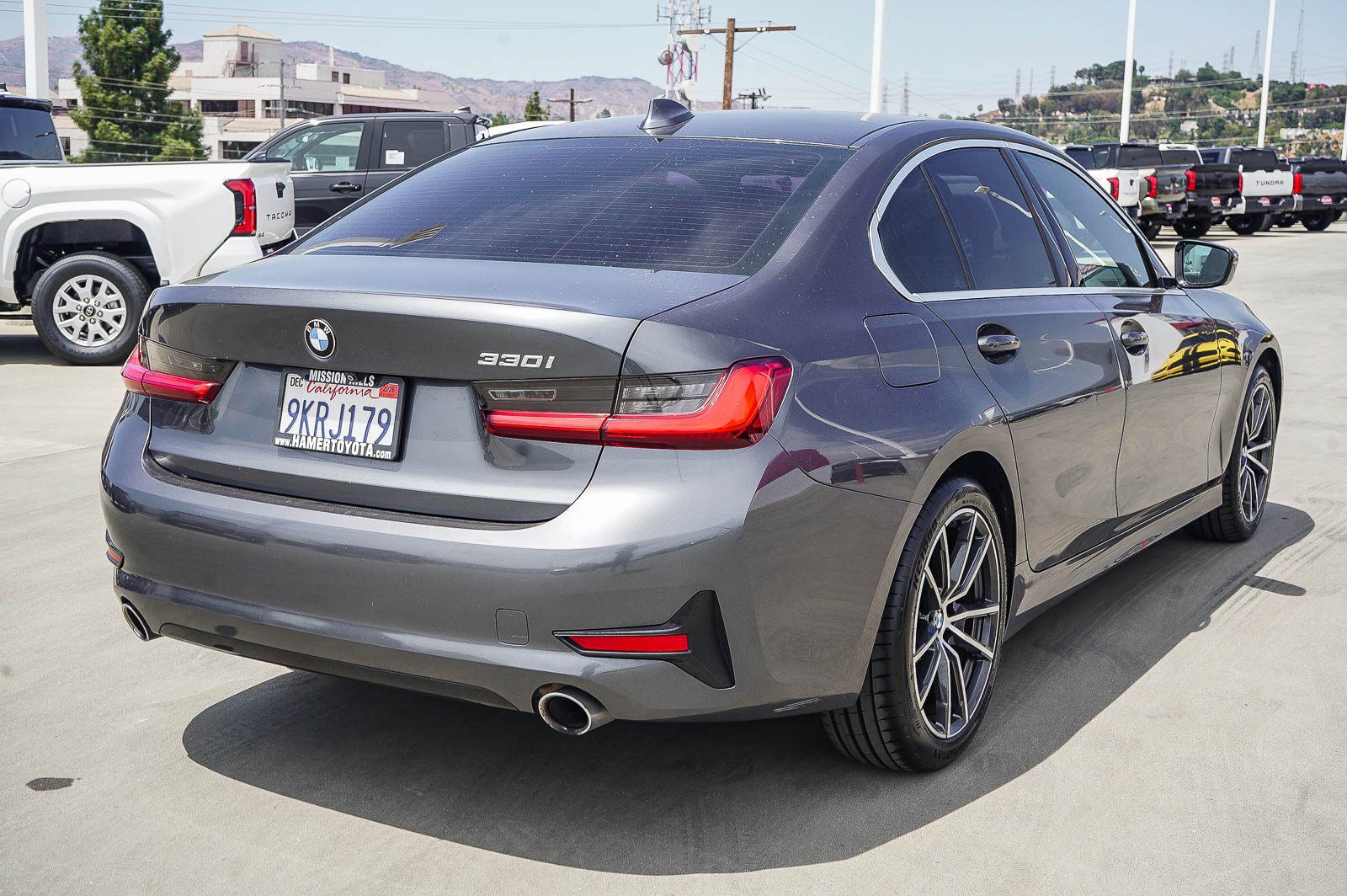 Used 2021 BMW 330i Sedan RWD image 7