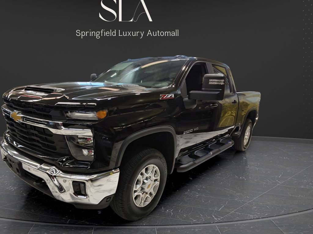Used 2026 Chevrolet Silverado 2500 LT w/ All Star Edition AWD/4WD image 6