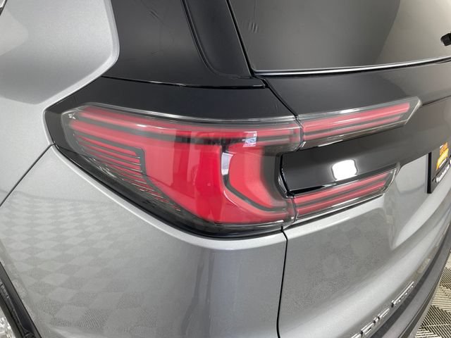 New 2026 GMC Acadia Elevation w/ Elevation Premium Package AWD/4WD image 15