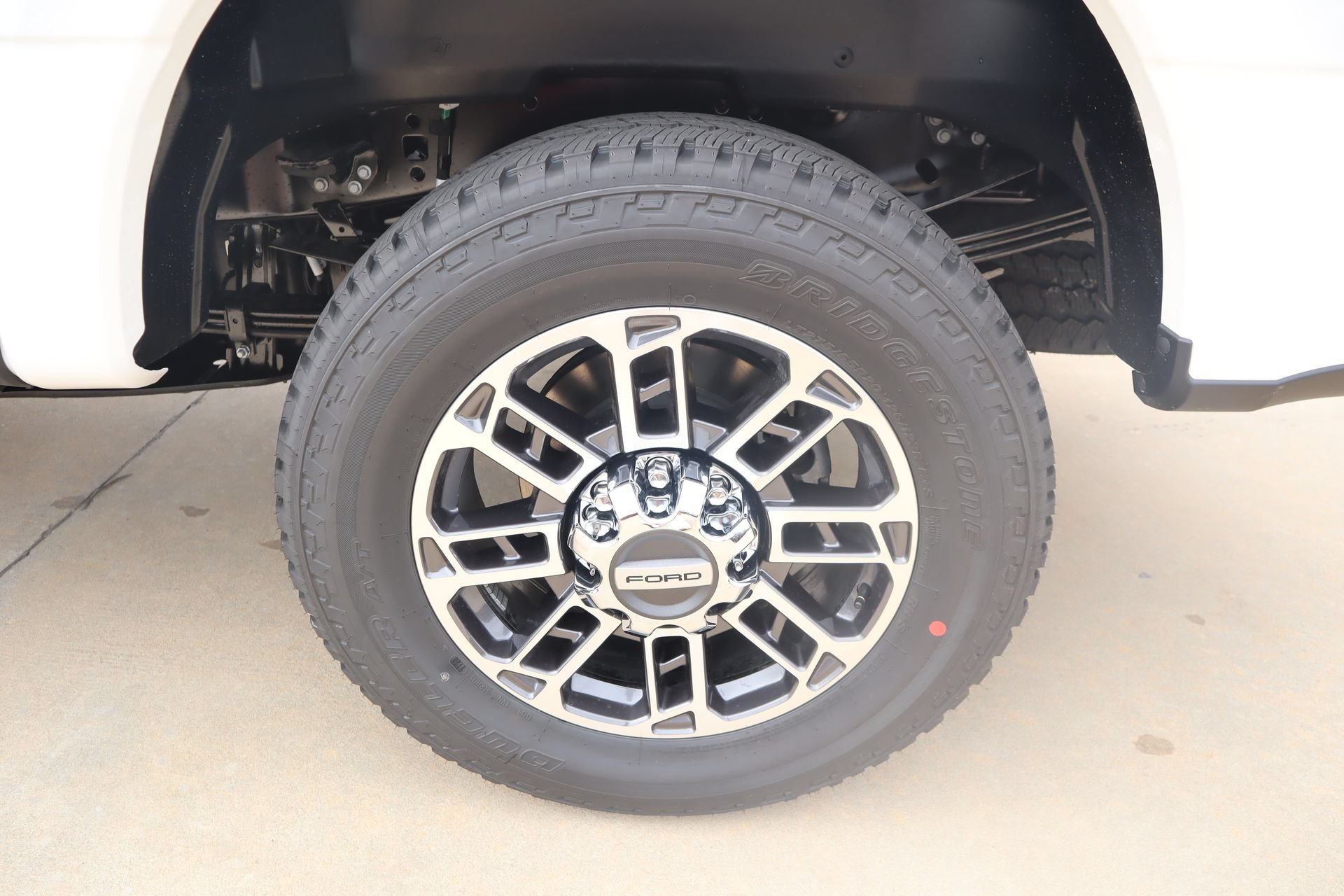 New 2026 Ford F250 Platinum w/ Platinum Plus Package AWD/4WD image 22