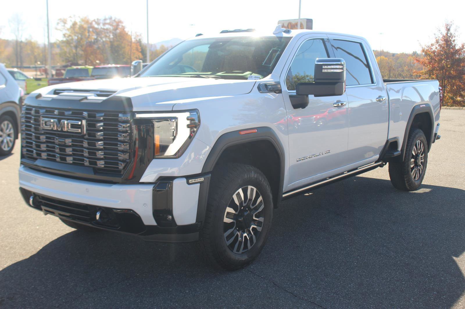 New 2026 GMC Sierra 2500 Denali Ultimate image 3