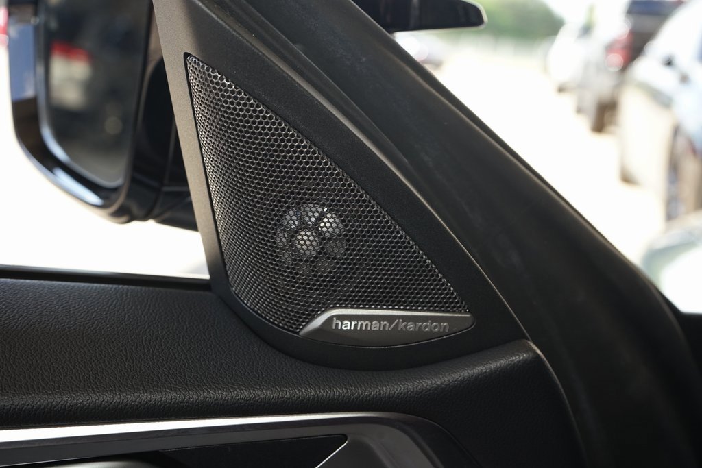 Used 2025 BMW M440i Coupe image 28