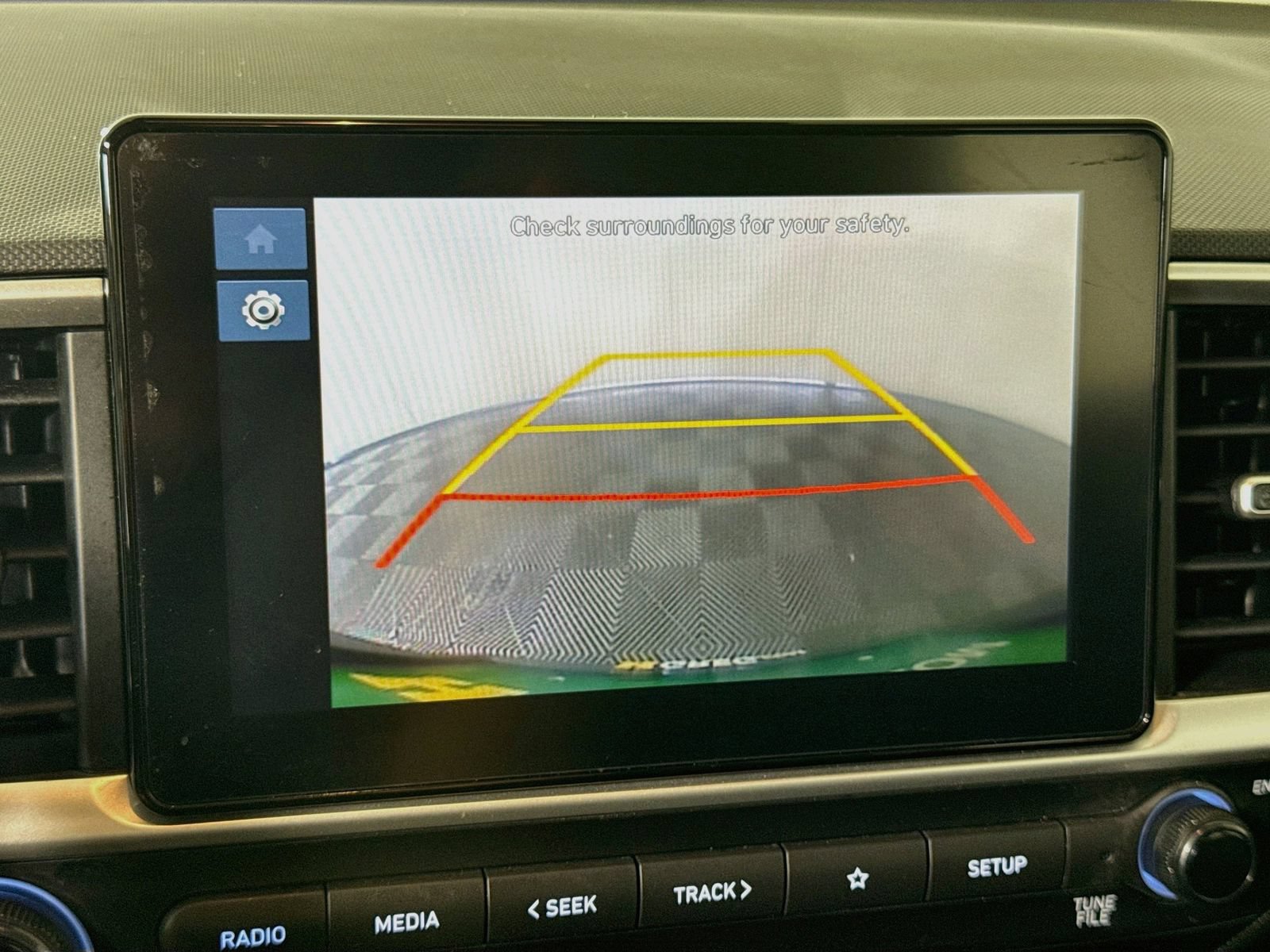 Used 2026 Hyundai Venue SE FWD image 15