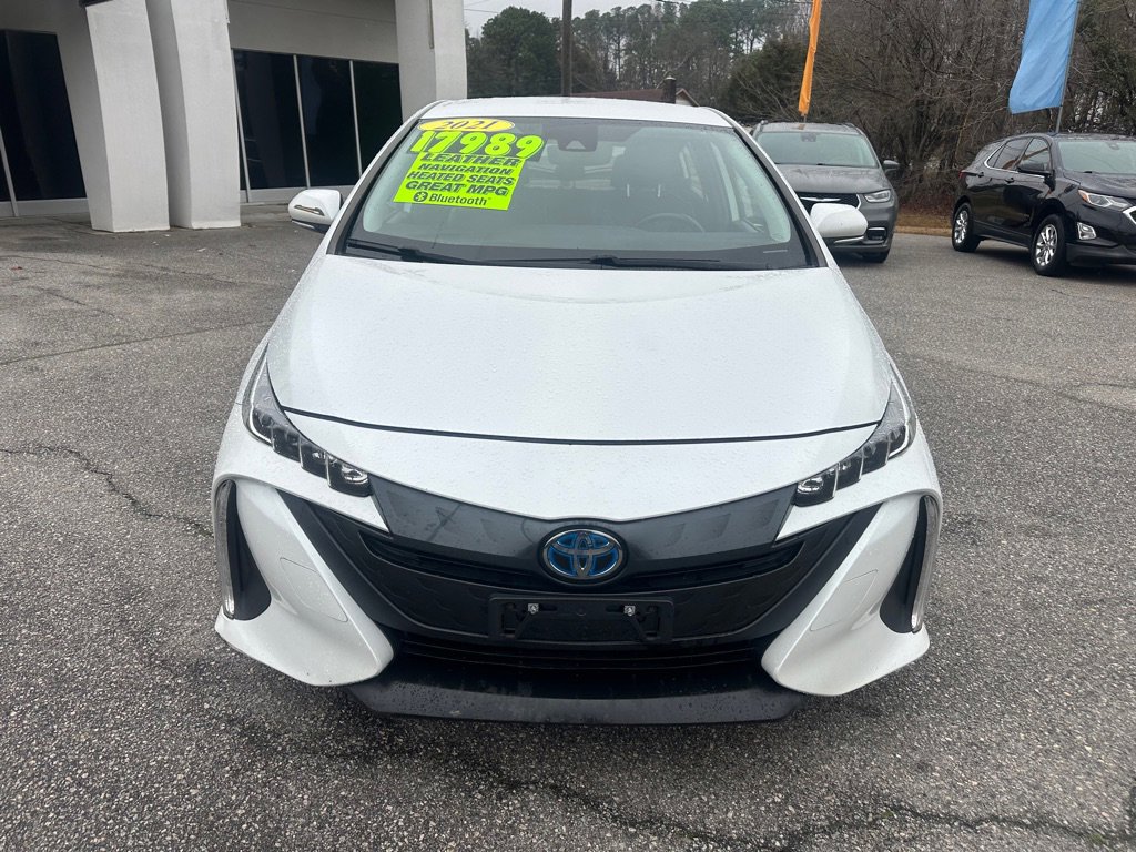 Used 2021 Toyota Prius Prime XLE image 8