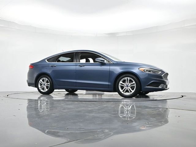 Used 2018 Ford Fusion SE image 31