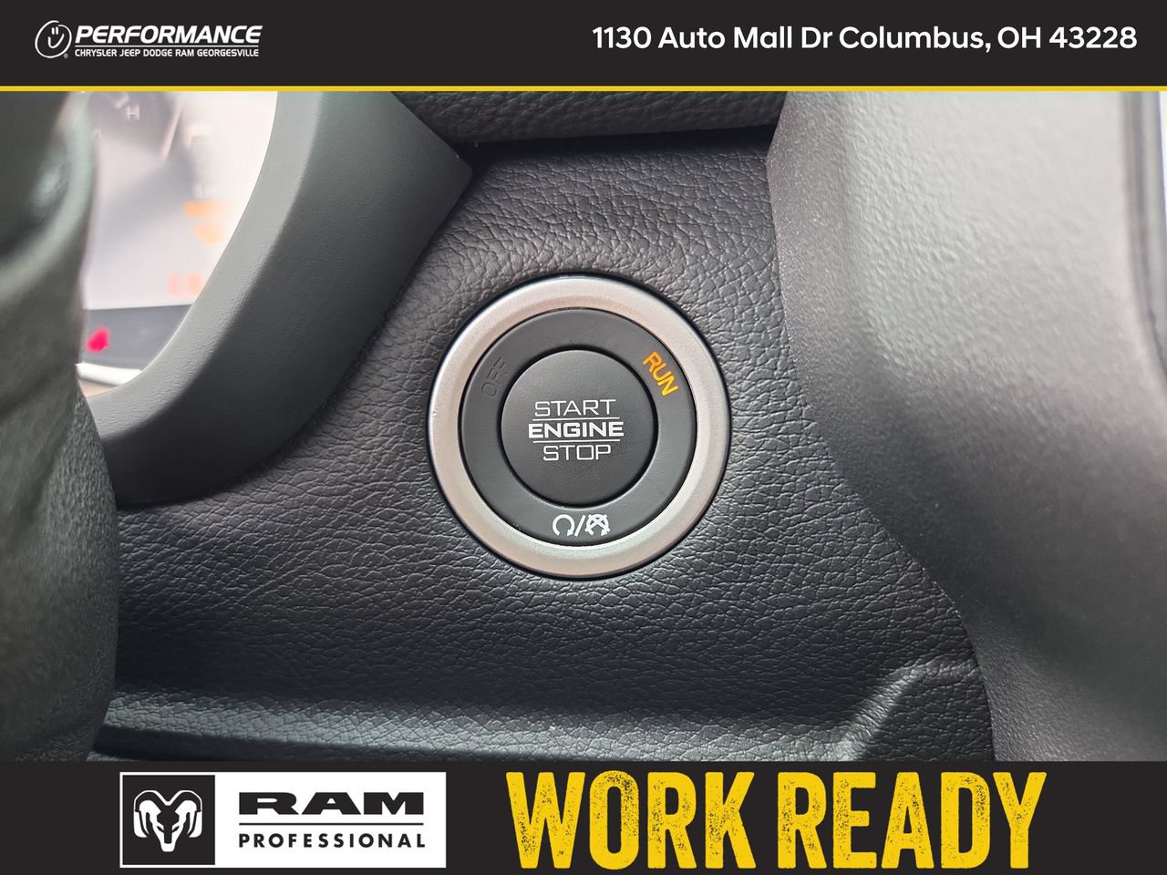 New 2026 RAM 2500 Laramie AWD/4WD image 32