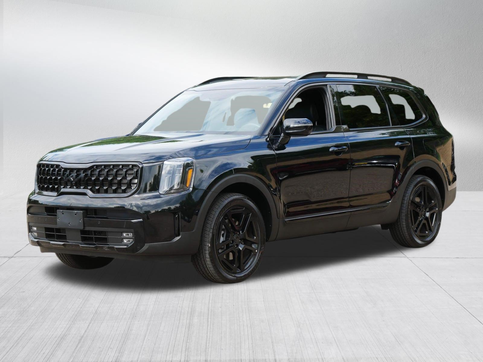 Certified 2025 Kia Telluride SX Prestige X-Line AWD/4WD image 3
