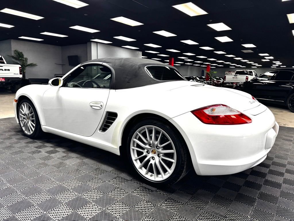Used 2007 Porsche Boxster RWD image 16