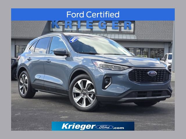 Certified 2023 Ford Escape Platinum FWD image 1