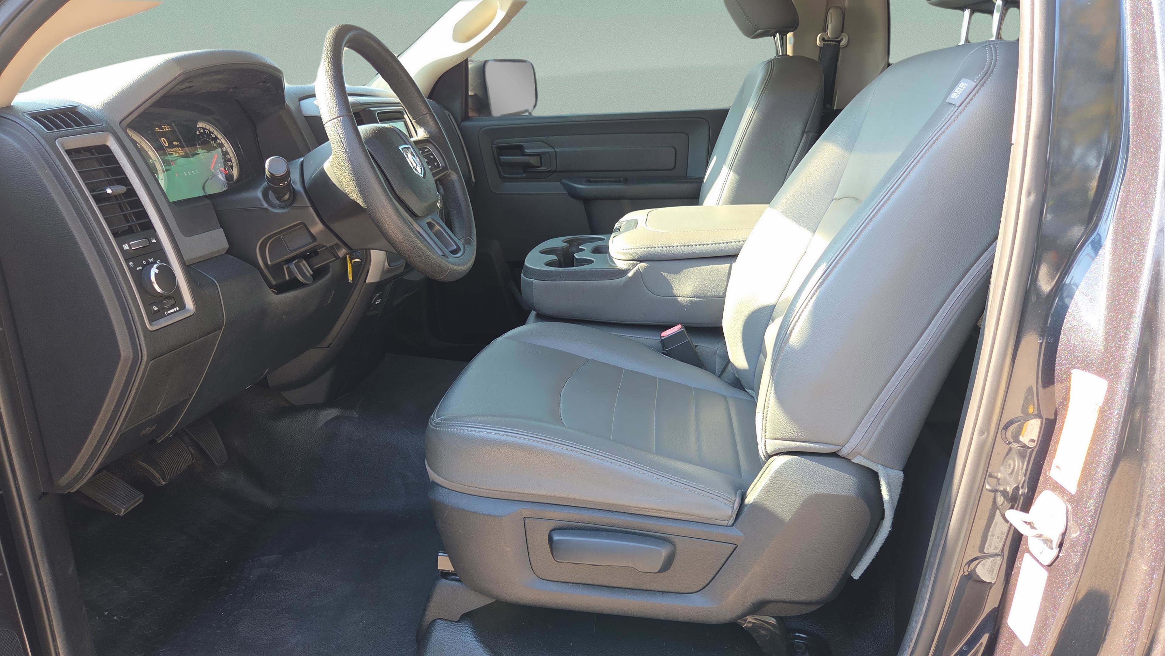 Used 2016 RAM 1500 Tradesman image 15