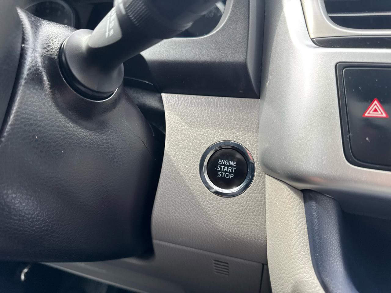 Used 2015 Toyota Highlander XLE image 37