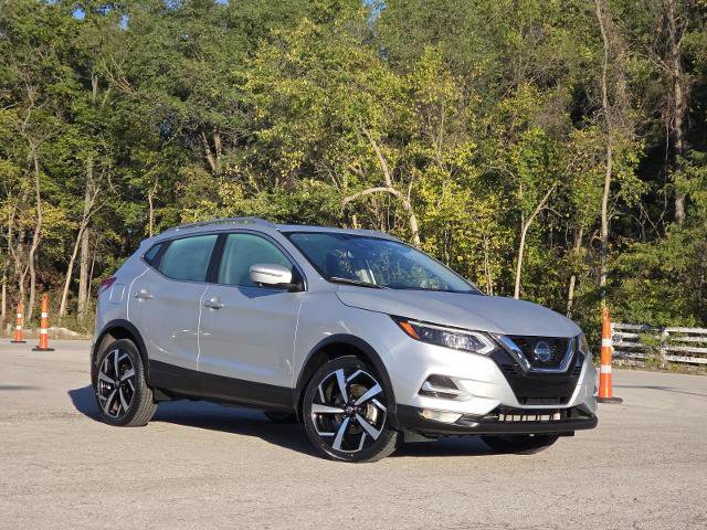 Certified 2022 Nissan Rogue Sport SL w/ Premium Package