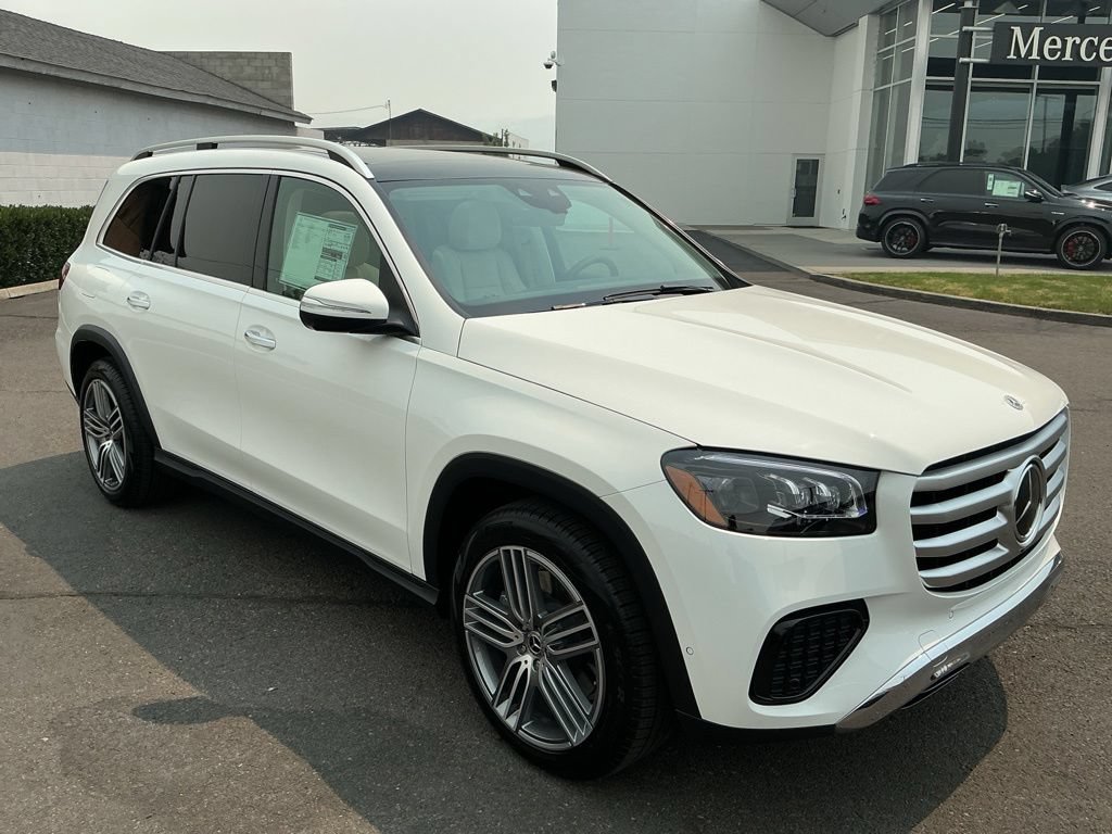 New 2026 Mercedes-Benz GLS 450 4MATIC image 6