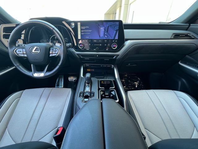 Used 2025 Lexus TX 500h AWD w/ Technology Package image 46
