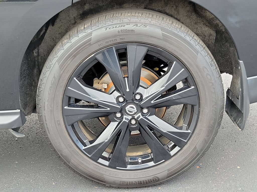Used 2018 Nissan Pathfinder SL w/ Midnight Edition Package AWD/4WD image 5