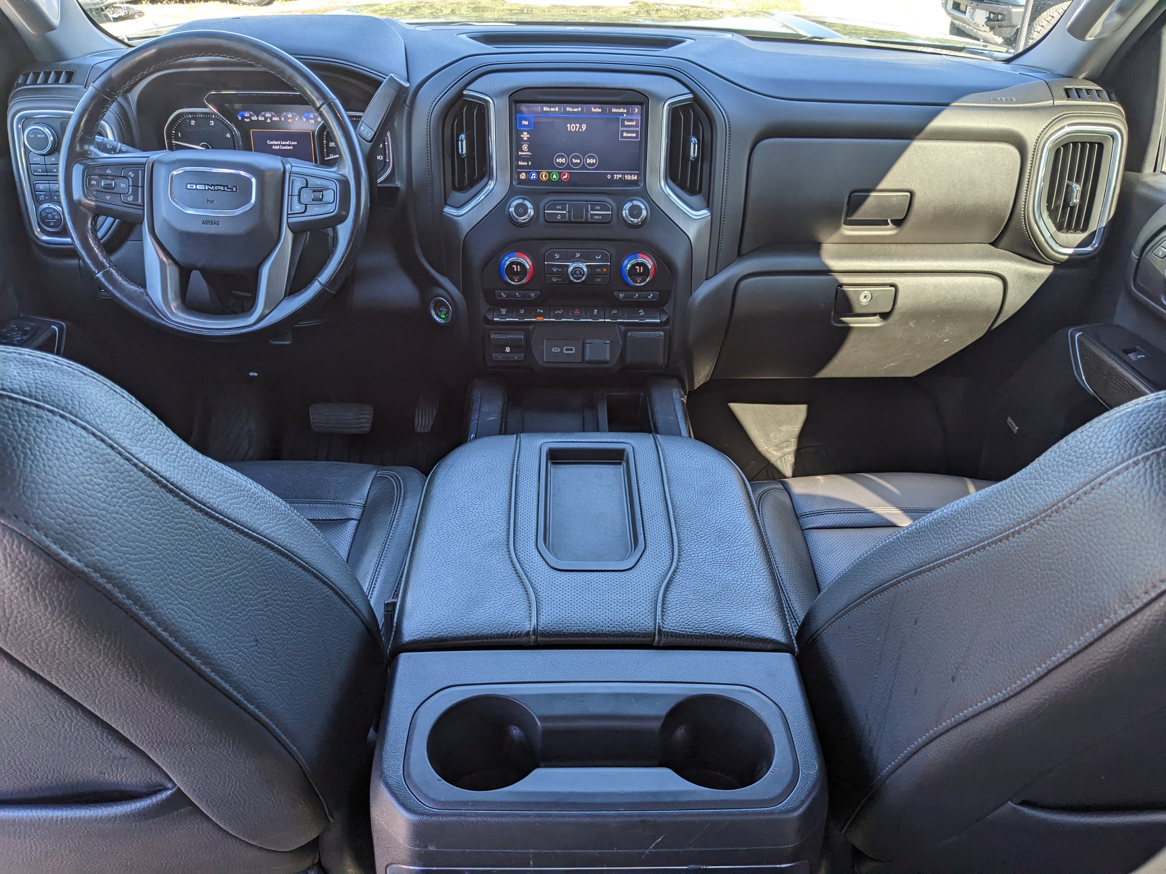 Used 2022 GMC Sierra 2500 Denali w/ Denali Ultimate Package image 14