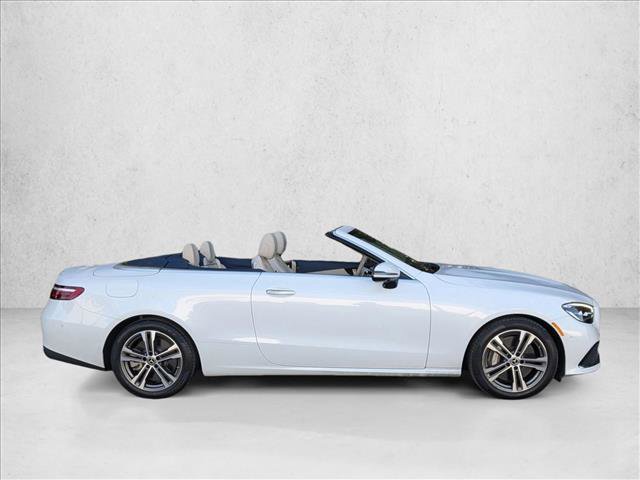 Used 2023 Mercedes-Benz E 450 4MATIC Cabriolet image 4