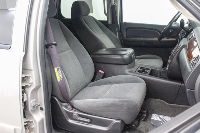 Used 2007 Chevrolet Tahoe LT AWD/4WD image 22