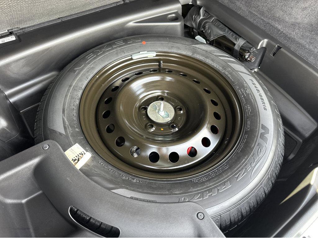 Used 2022 Jeep Grand Cherokee Summit w/ Advanced Protech Group IV image 40